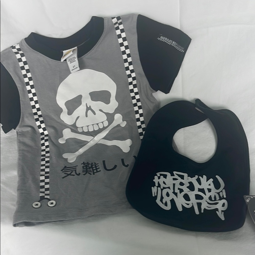Harajuku Lovers T-Shirt and Bib Set